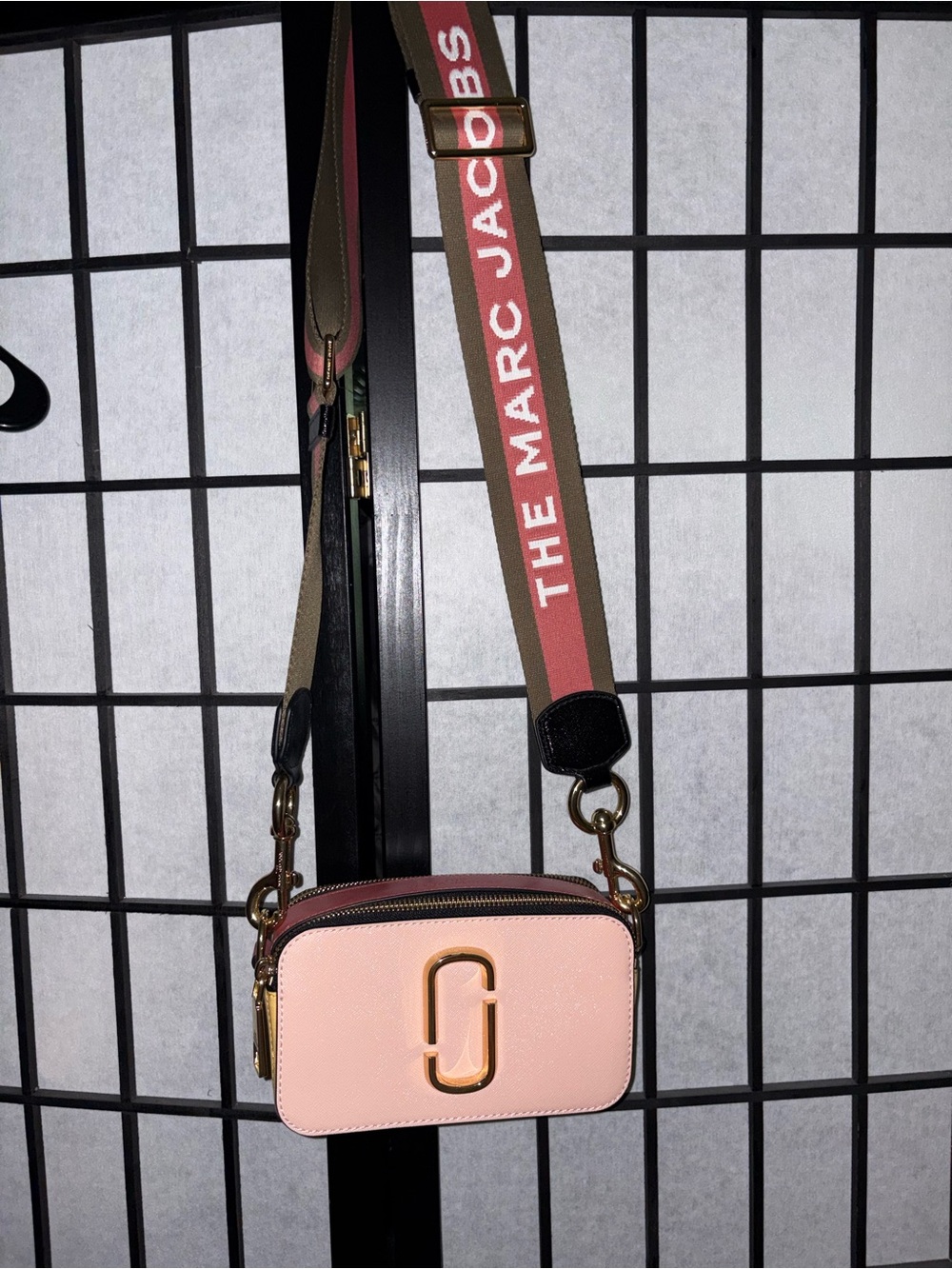 Marc Jacob’s Light Pink Crossbody bag